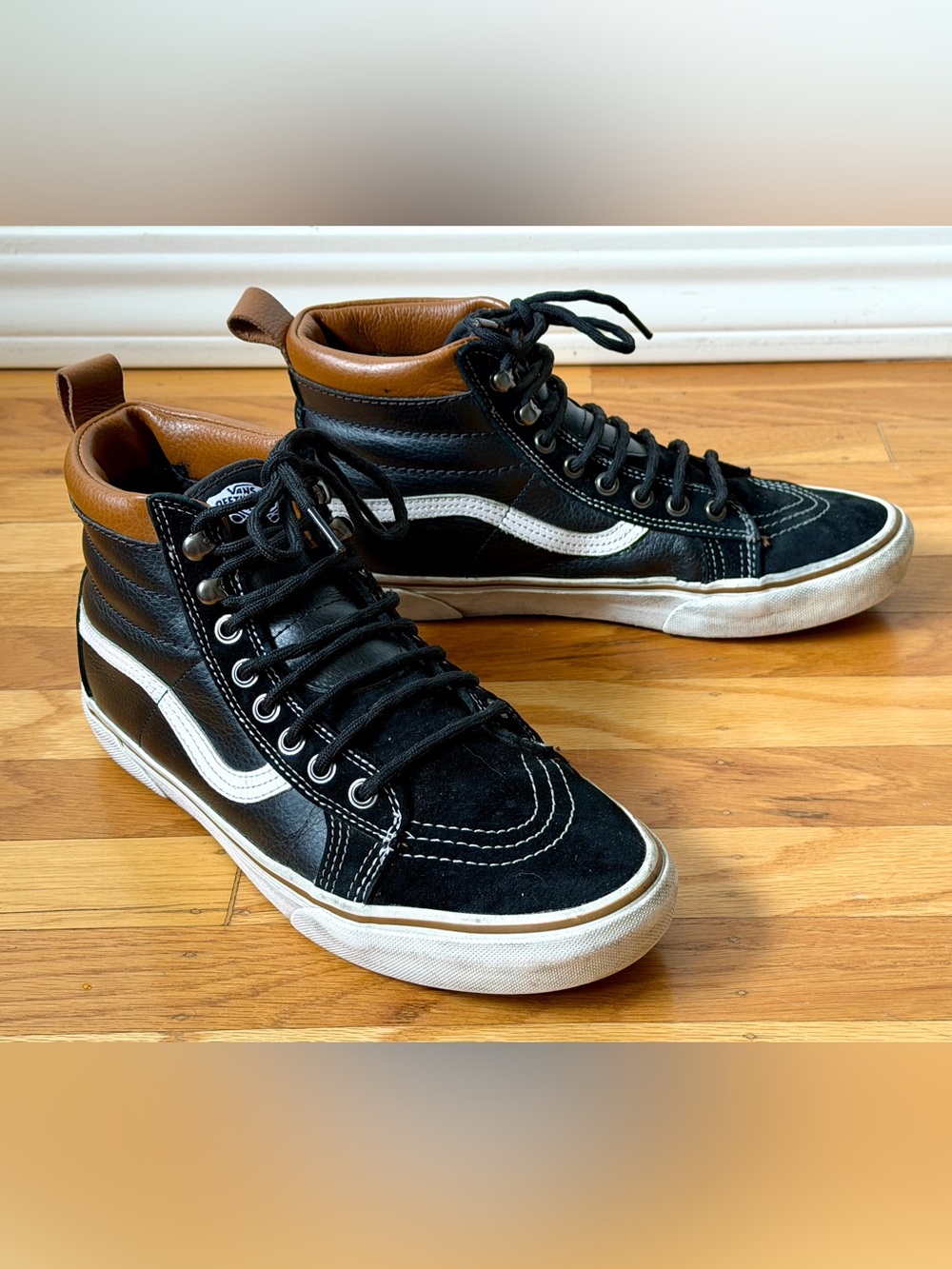 Vans Sk8-Hi MTE Black High-Top Sneakers M9.5